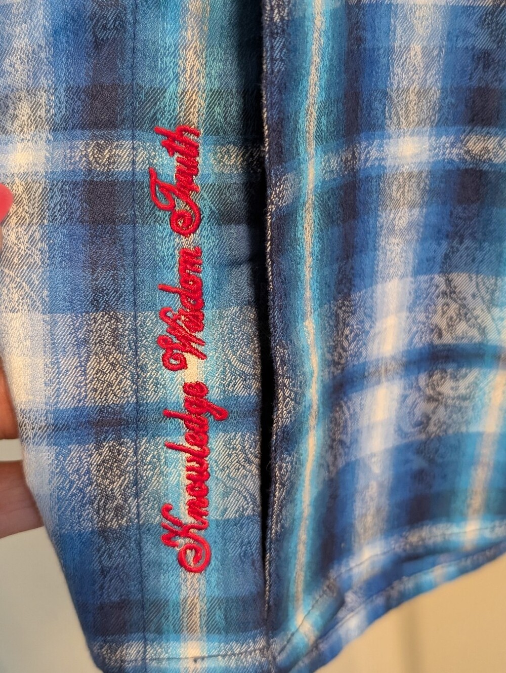 ROBERT GRAHAM Men's Blue Plaid Long-Sleeve Button-Up Shirt - Picture 3 of 4